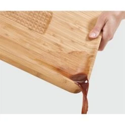 Joseph Joseph Planche Multifonction En Bambou Cut&Carve™ -Maison Cuisine Boutique 48131 3 4 Planche multifonction en bambou Cut Carve Joseph Joseph